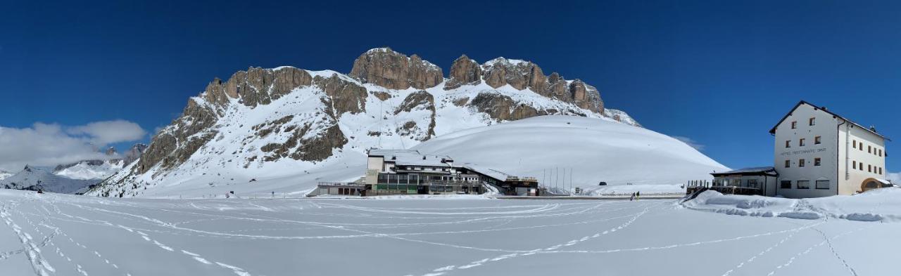 Hotel Col Di Lana Canazei Exterior photo